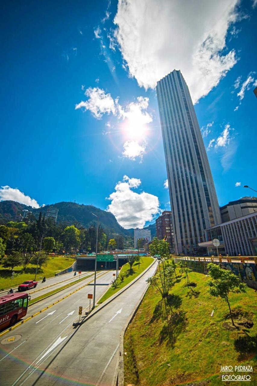 A Bogota On Holidays By Open - Hotel Cas-Embajada Americana מראה חיצוני תמונה